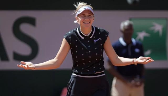 却反映了球 却反映了球