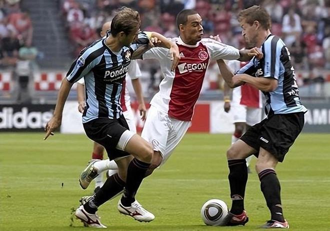 的雄心勃勃 的雄心勃勃