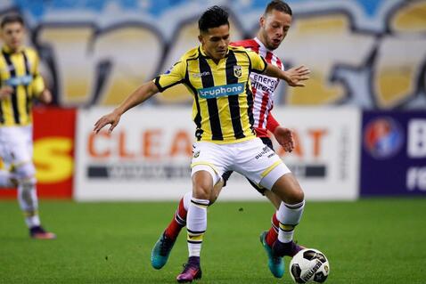 板滑雪的 板滑雪的