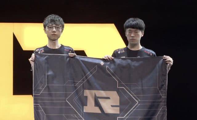 注重球员心 注重球员心